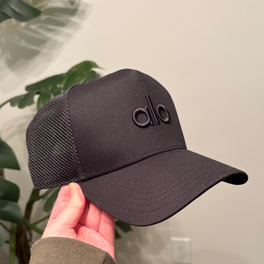 ALO Yoga Black Trucker Hat - Picture 2 of 5